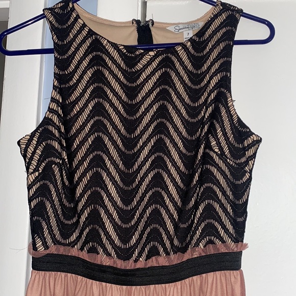 Black/tan and rose pink dress - Picture 2 of 4